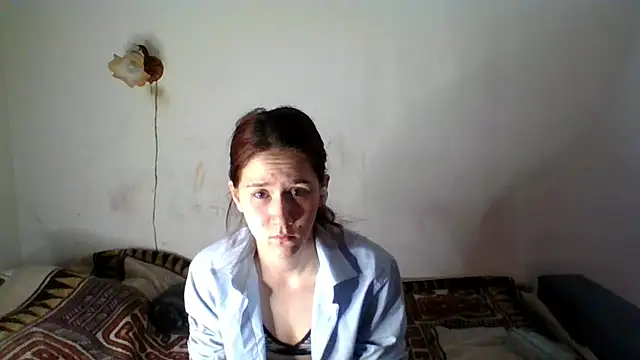 NickiKisinger online show from April 1, 2026, 5:09 am