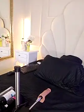 Haileysans online show from April 12, 2026, 11:24 am