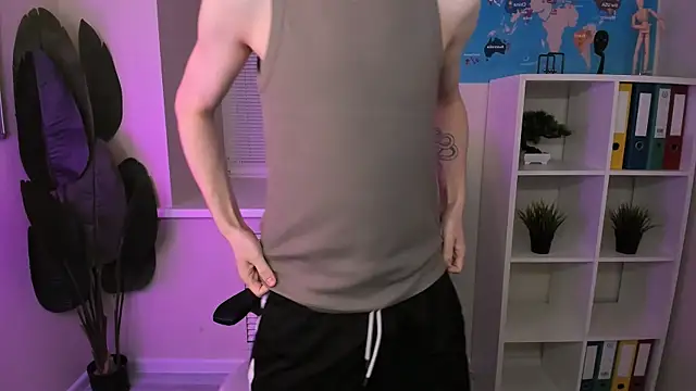 Dylan Norton online show from April 8, 2026, 2:18 pm