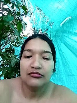 Snapshot of mon_single_dirty chatting on February 19, 2026, 12:35 pm mon single dirty online show from February 19, 2026, 12:35 pm