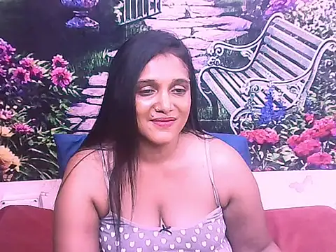 IndianSexyLady20 online show from February 14, 2026, 7:19 am