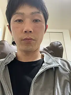 K0U-123 online show from April 4, 2026, 1:06 pm