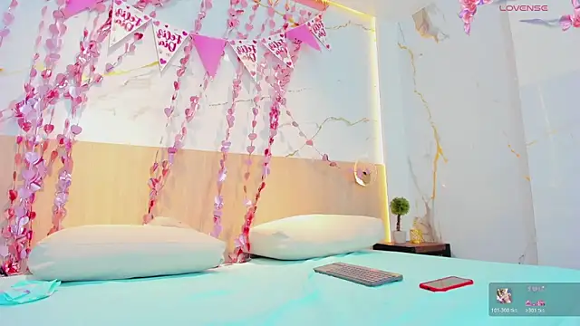 Snapshot of rebecca_ponce_ chatting on February 16, 2026, 7:12 pm rebecca ponce online show from February 16, 2026, 7:12 pm