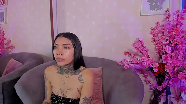 Ashley Blum  online show from March 28, 2026, 11:55 am