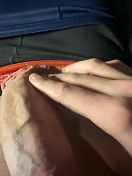 Snapshot of xxlovedick chatting on February 10, 2026, 5:23 pm xxlovedick online show from February 10, 2026, 5:23 pm