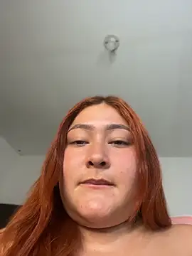 Rouse-Antonella  online show from April 14, 2026, 5:01 am