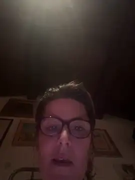 missgirl88 online show from February 8, 2026, 11:41 am