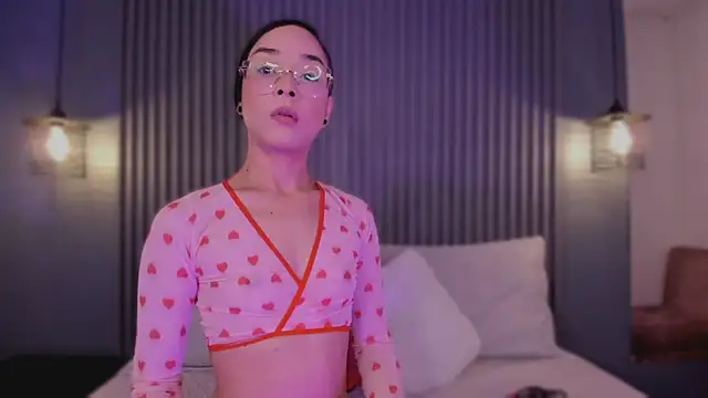 Snapshot of Mialarouse chatting on February 23, 2026, 8:09 pm Mialarouse online show from February 23, 2026, 8:09 pm