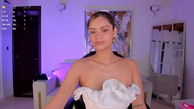 Snapshot of KyomiVelvet chatting on February 23, 2026, 11:22 am KyomiVelvet online show from February 23, 2026, 11:22 am