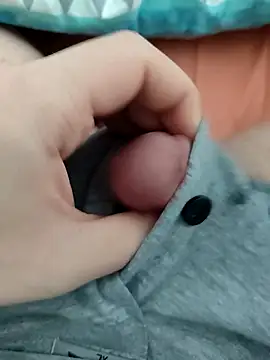 Snapshot of birzevkmeselesi chatting on February 2, 2026, 10:58 am birzevkmeselesi online show from February 2, 2026, 10:58 am