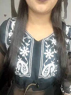 Snapshot of Alix_cuti chatting on February 5, 2026, 5:53 pm Alix cuti online show from February 5, 2026, 5:53 pm