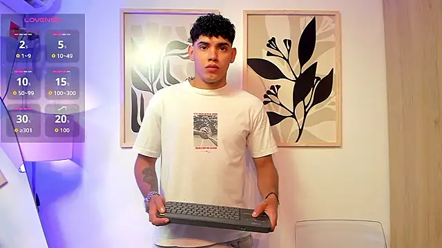 justin payn14 online show from March 13, 2026, 3:39 pm