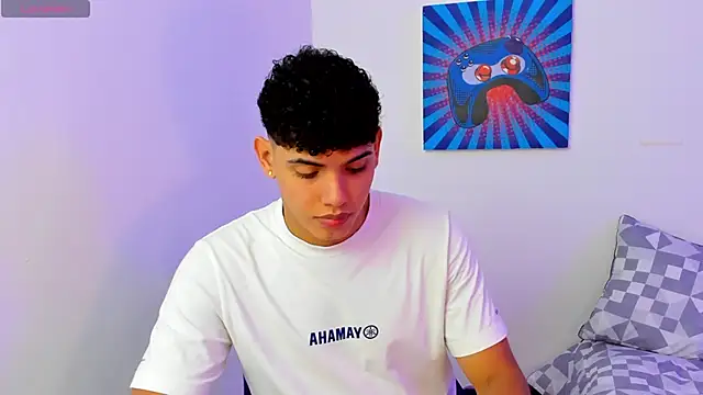 Snapshot of justin_payn14 chatting on February 4, 2026, 7:31 pm justin payn14 online show from February 4, 2026, 7:31 pm