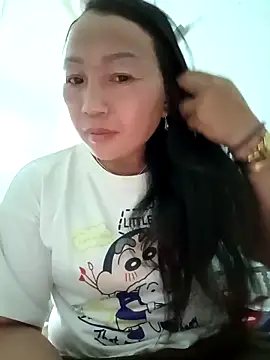 baby 112233 online show from February 6, 2026, 1:40 pm