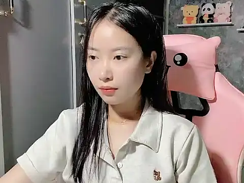 Linne6789 online show from April 3, 2026, 4:24 pm