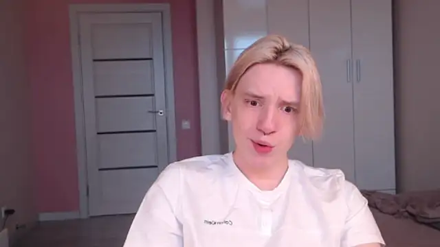 Snapshot of Ron_Vilss chatting on February 18, 2026, 4:21 am Ron Vilss online show from February 18, 2026, 4:21 am