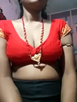 Snapshot of Komal9080 chatting on March 3, 2026, 5:31 pm Komal9080 online show from March 3, 2026, 5:31 pm