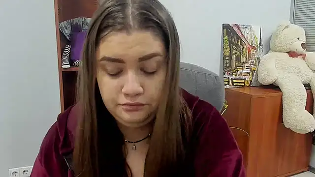 Snapshot of Maddinia chatting on February 20, 2026, 8:16 am Maddinia online show from February 20, 2026, 8:16 am