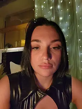 HotDevilGirl  online show from February 14, 2026, 6:19 pm