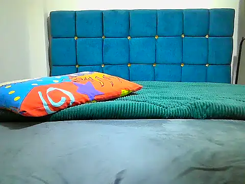 Snapshot of Lebo2004 chatting on February 15, 2026, 7:35 pm Lebo2004 online show from February 15, 2026, 7:35 pm