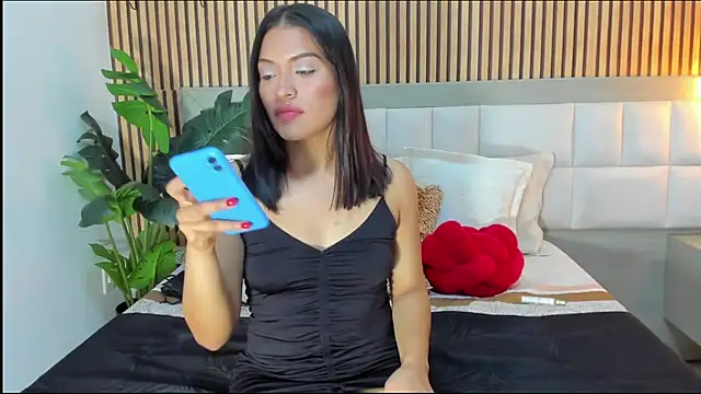 Georgia Vega online show from February 3, 2026, 7:41 pm