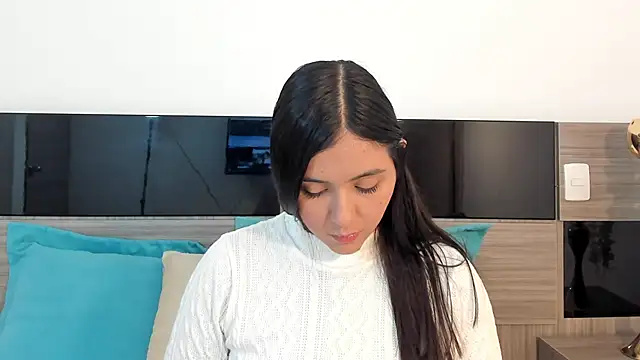 AlisonLamer online show from April 1, 2026, 2:14 pm