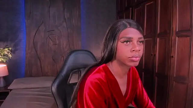 Snapshot of Shayna_lee chatting on February 17, 2026, 10:29 pm Shayna lee online show from February 17, 2026, 10:29 pm