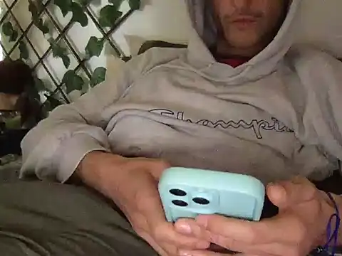 Snapshot of trippydove8 chatting on February 2, 2026, 12:48 pm trippydove8 online show from February 2, 2026, 12:48 pm