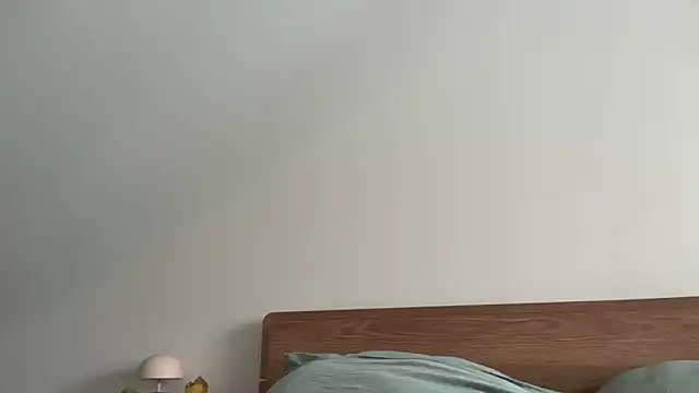 Tamsin  online show from February 24, 2026, 9:37 pm