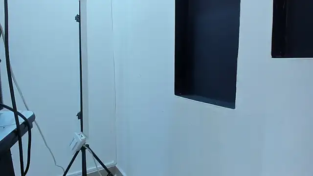 GrettaRouse online show from March 7, 2026, 3:57 am