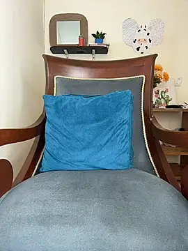 LilaRvsh online show from April 2, 2026, 5:30 pm