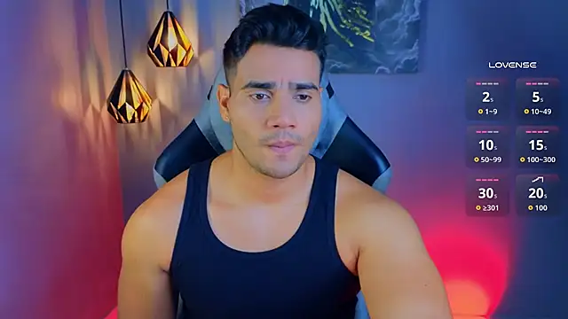 AndresRodriguez1 online show from March 27, 2026, 1:01 pm