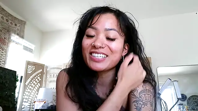 222goddess444you online show from May 12, 2026, 6:25 pm