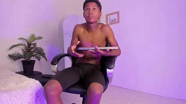 Snapshot of im_oleiderr chatting on February 28, 2026, 4:23 am im oleiderr online show from February 28, 2026, 4:23 am