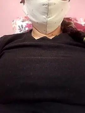 Snapshot of neha0882 chatting on February 24, 2026, 6:25 am neha0882 online show from February 24, 2026, 6:25 am