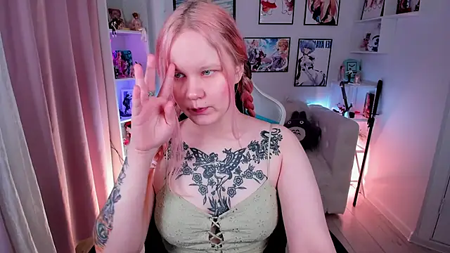 Snapshot of AnnieVibe chatting on March 15, 2026, 5:31 pm AnnieVibe online show from March 15, 2026, 5:31 pm