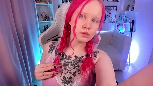 Snapshot of AnnieVibe chatting on May 29, 2026, 5:41 pm AnnieVibe online show from May 29, 2026, 5:41 pm