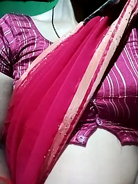 Royal hotti0011 online show from March 15, 2026, 4:47 pm