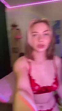 Snapshot of Lissy_Liss chatting on February 24, 2026, 4:57 am Lissy Liss online show from February 24, 2026, 4:57 am