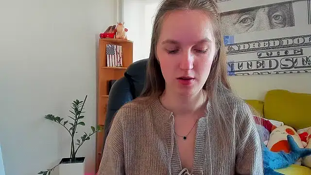 Snapshot of Nessi-Morris chatting on February 23, 2026, 9:43 am Nessi-Morris online show from February 23, 2026, 9:43 am