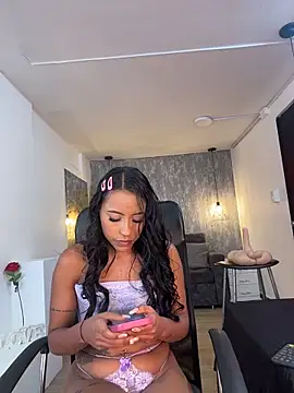 Alahia Betancurr online show from March 12, 2026, 1:15 pm