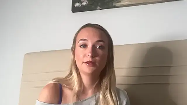 kelseyblu online show from May 23, 2026, 10:42 pm