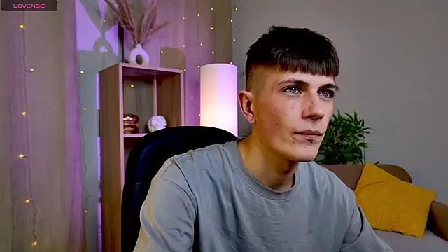 Snapshot of Rony_Joy chatting on February 8, 2026, 7:22 pm Rony Joy online show from February 8, 2026, 7:22 pm