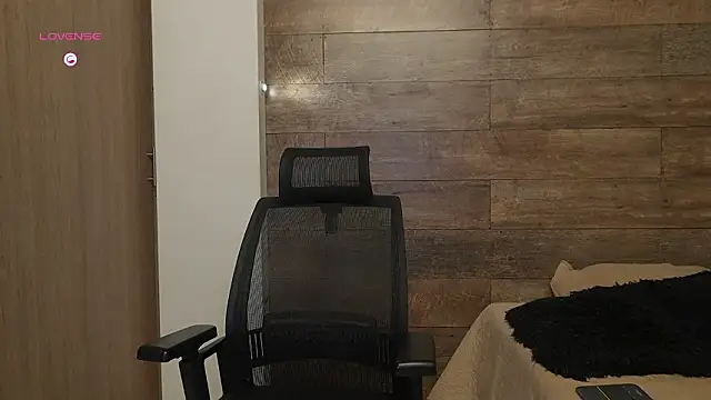 Snapshot of connor_h1 chatting on February 28, 2026, 4:23 am connor h1 online show from February 28, 2026, 4:23 am