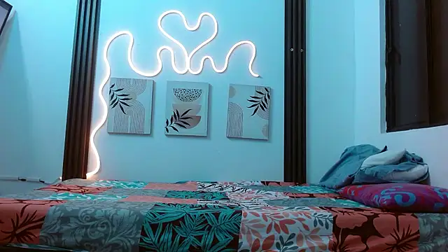 Snapshot of Miss_Merrie chatting on February 26, 2026, 9:20 am Miss Merrie online show from February 26, 2026, 9:20 am