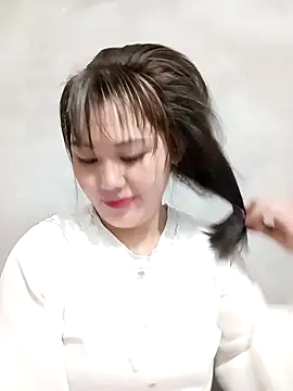 Snapshot of Anna_516 chatting on February 15, 2026, 12:55 am Anna 516 online show from February 15, 2026, 12:55 am