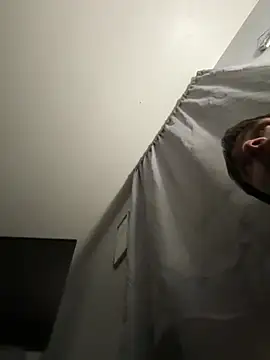 Snapshot of tommattsonn chatting on March 21, 2026, 4:03 am tommattsonn online show from March 21, 2026, 4:03 am