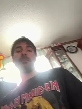 Snapshot of tommattsonn chatting on March 20, 2026, 1:34 pm tommattsonn online show from March 20, 2026, 1:34 pm
