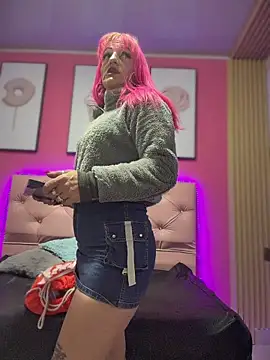 Snapshot of Karolaiin_LS chatting on February 28, 2026, 6:18 pm Karolaiin LS online show from February 28, 2026, 6:18 pm