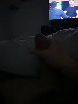 koxx1223 online show from February 4, 2026, 10:05 pm